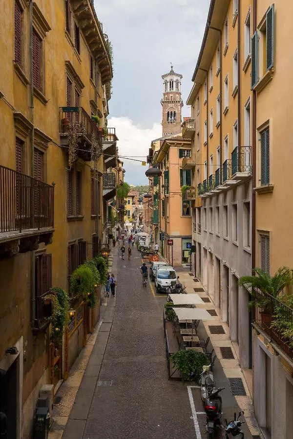 Velluto Blu Apartment & Suite Verona